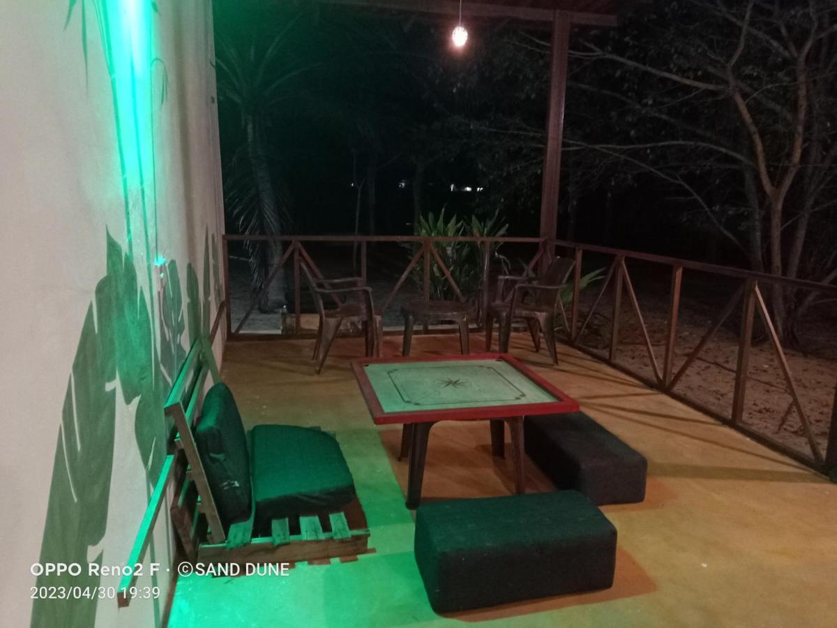 Sand Dune Beach Resort & Surf Camp آروغام المظهر الخارجي الصورة