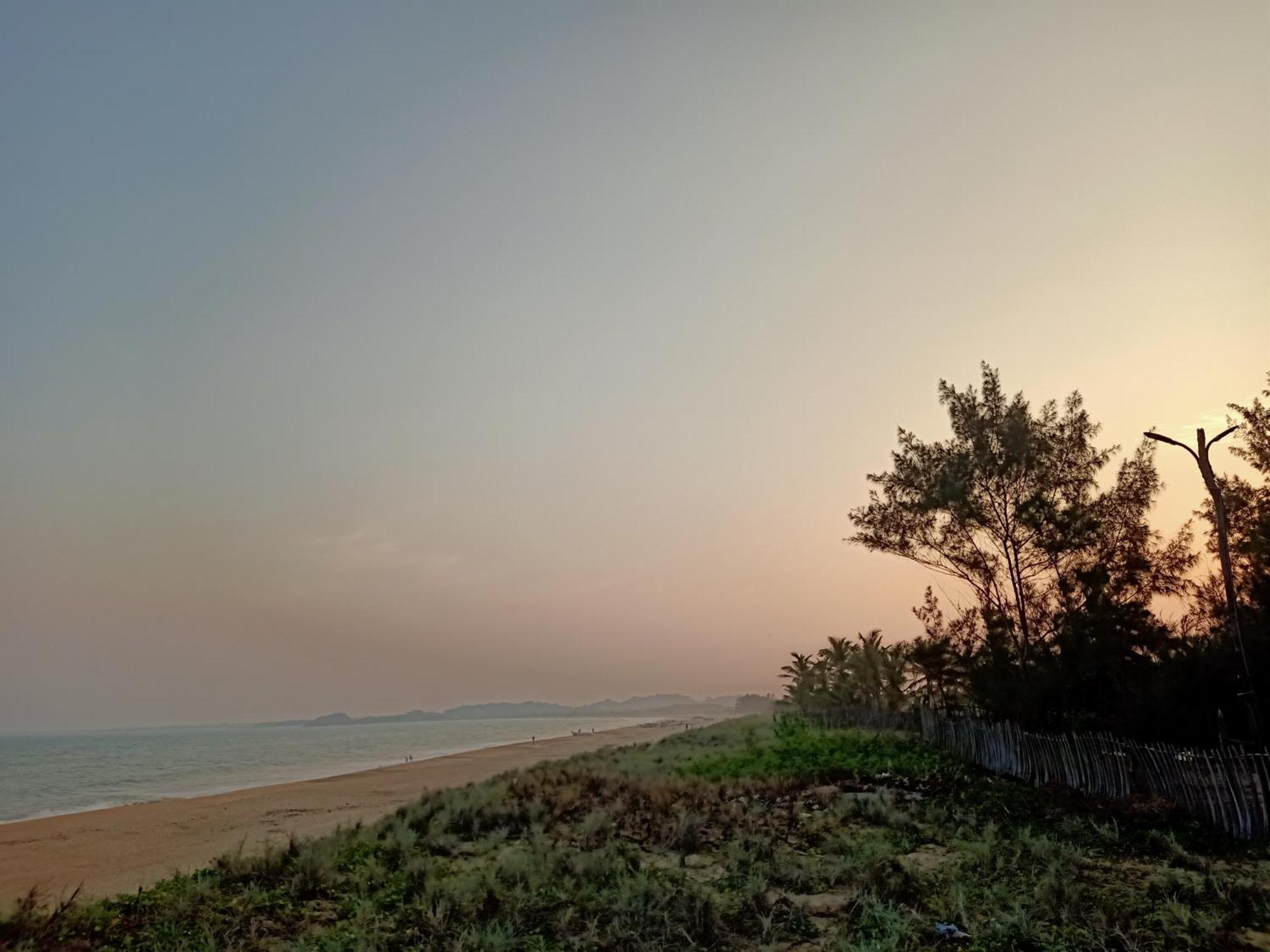 Sand Dune Beach Resort & Surf Camp آروغام المظهر الخارجي الصورة